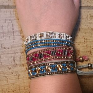 Distressed beaded bracelets| 4 Total